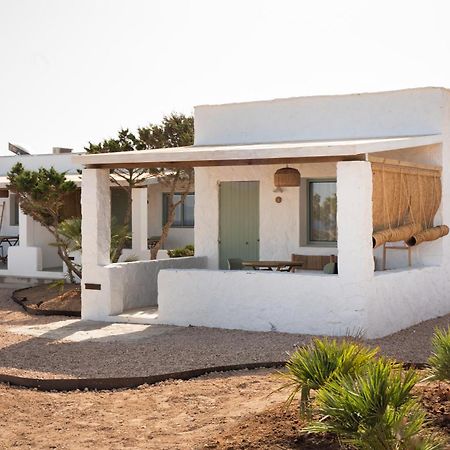 Apartamentos Punta Rasa Cala Saona Kültér fotó