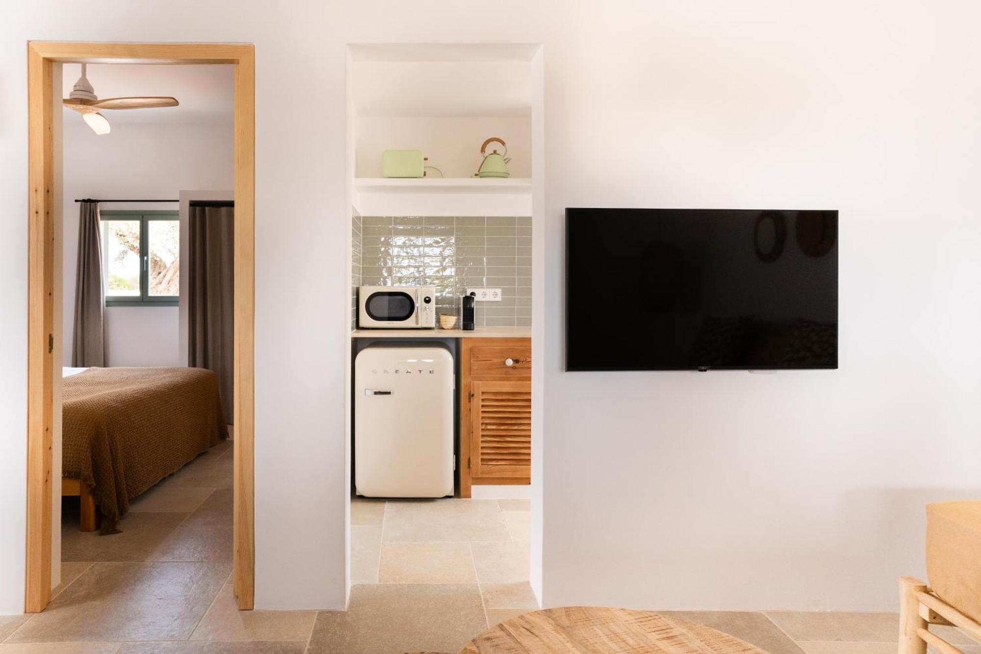 Apartamentos Punta Rasa Cala Saona Kültér fotó