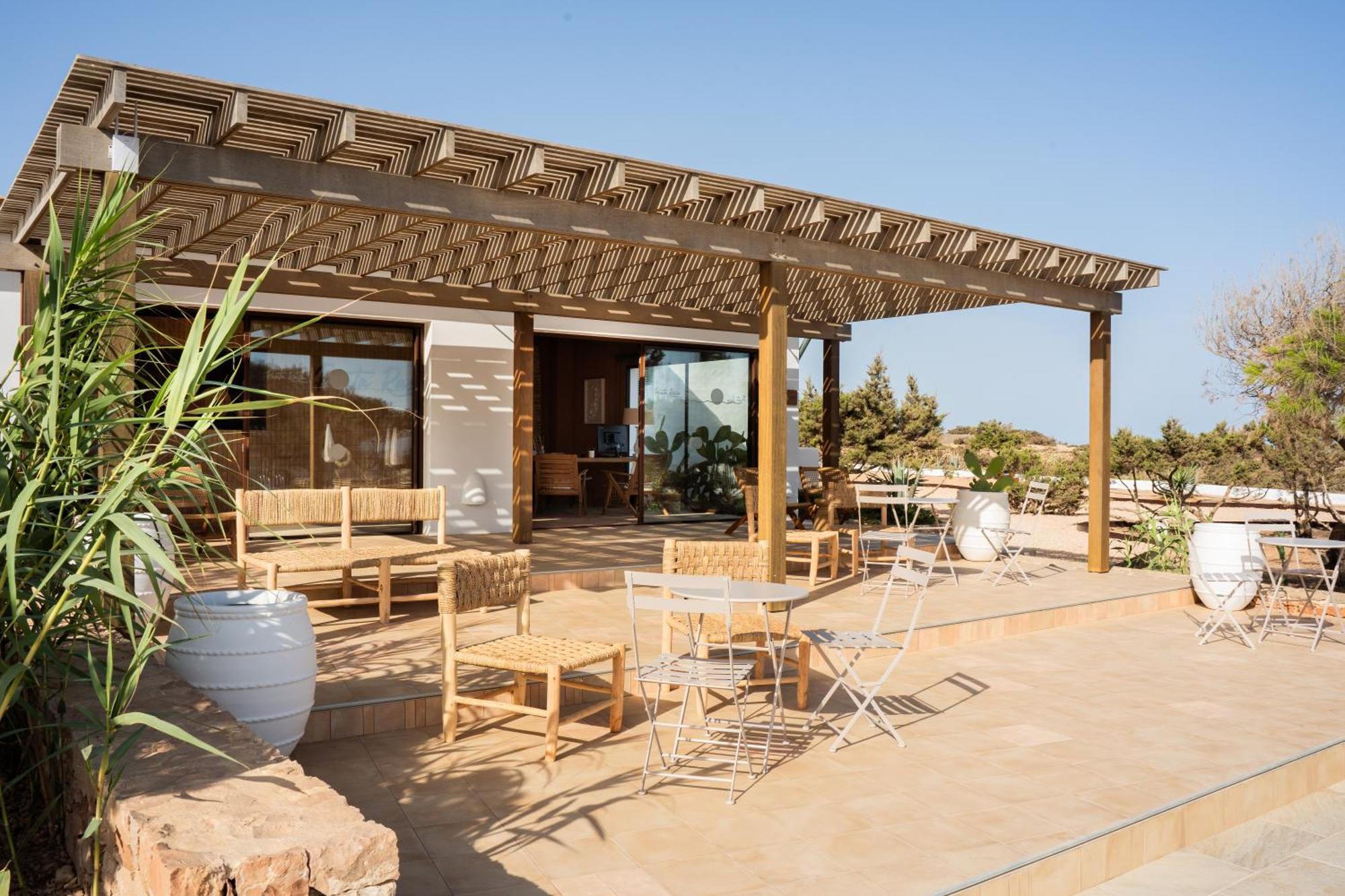 Apartamentos Punta Rasa Cala Saona Kültér fotó